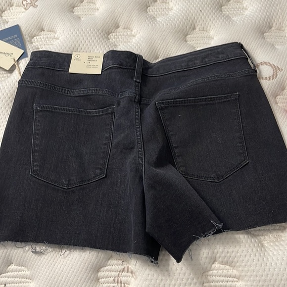 Universal thread 4 inch Power Stretch short size 8 - Picture 11 of 11